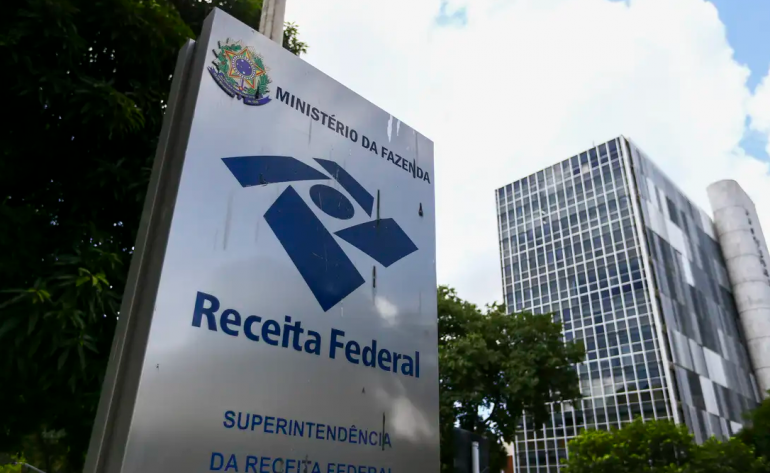 Greve de auditores fiscais ameaça liberação de mercadorias e comércio