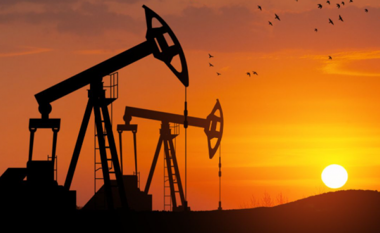 Iraque suspende operações em portos de petróleo após ataque