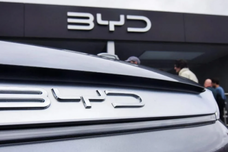 BYD pode perder posto de maior do mundo em carros elétricos