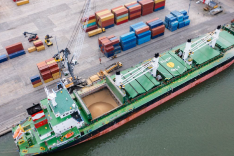 Exportações da China em agosto crescem no ritmo mais lento em seis meses