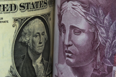 Dólar aprofunda queda global e pode ficar abaixo dos R$ 5,40; veja projeções do BTG Pactua