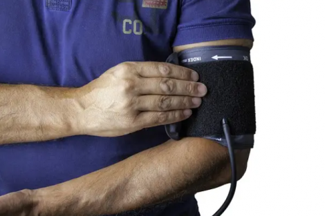 Brasil muda padrão para hipertensão arterial e 12 por 8 deixa de ser “normal”