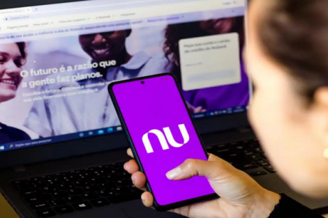 Após norma do Banco Central, Nubank pretende obter licença bancária no Brasil em 2026