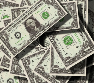 Dólar hoje avança após Trump escalar sua guerra comercial com novas tarifas