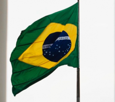 O Brasil já é de novo campeão do mundo (nos juros)